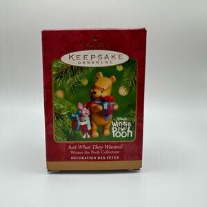 Hallmark Keepsake “Just what they Wanted”Winnie the Pooh Christmas Ornament 2001
